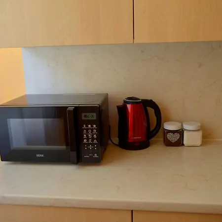 Apartamento Spacious Old Town Family Peachy 2 Bedrooms Apartment, Nearby The Presidential Castle